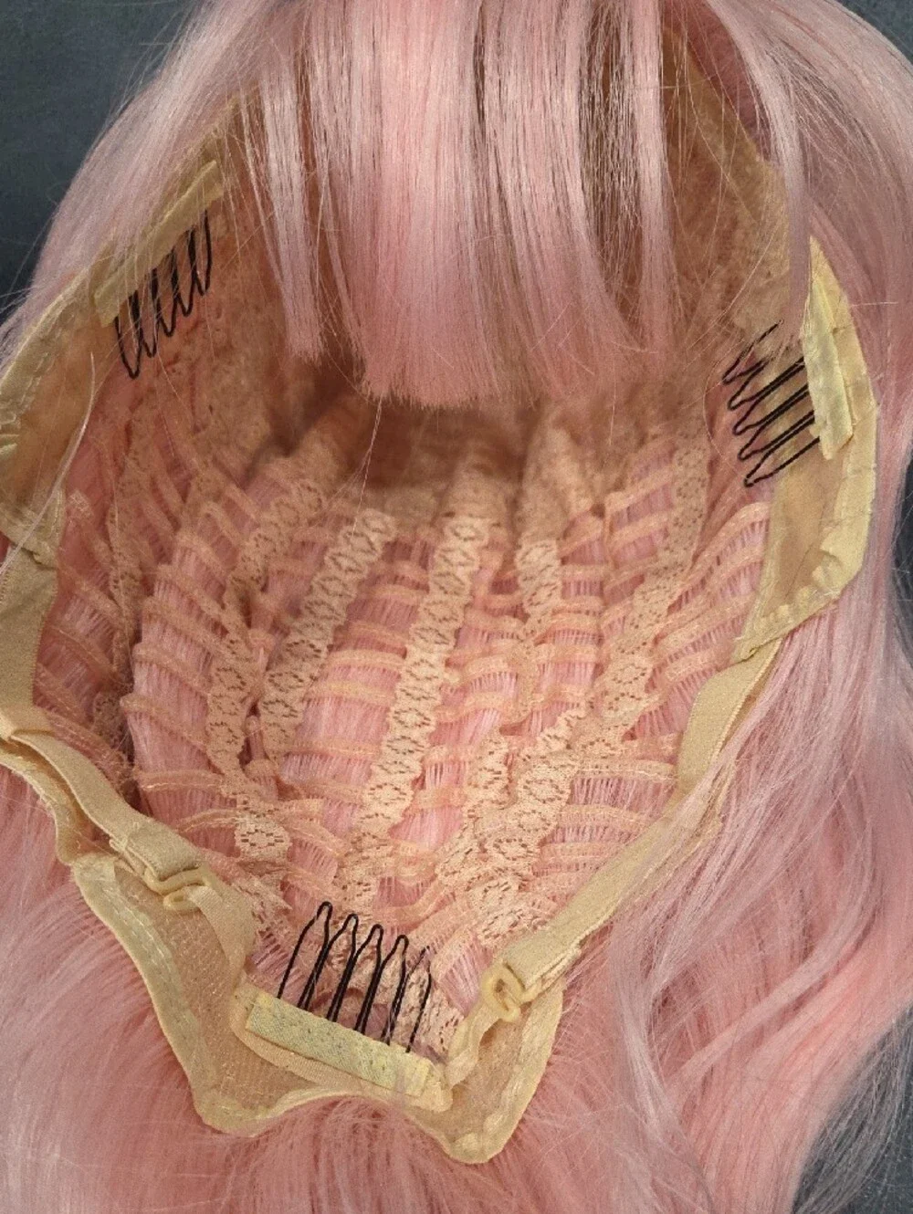 Pink Wig with Bangs 18 Inch Long Straight Colorful Synthetic Wigs for Women